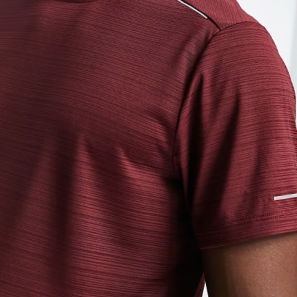 £ NEW Liberty Pro Athletic Active Tee Shirt Size L Burgundy Black